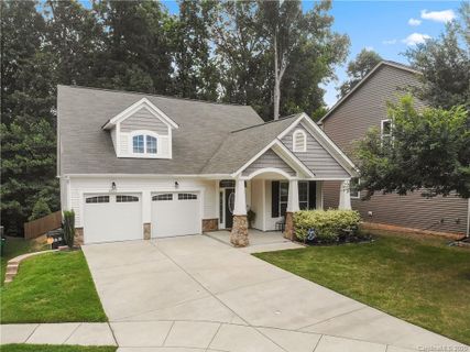 4311 Connestee Court