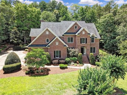 720 Mayfield Court