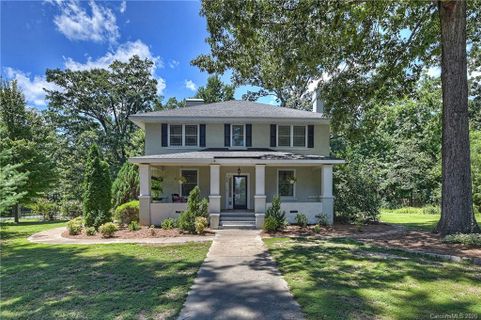 Previously sold for $335,000