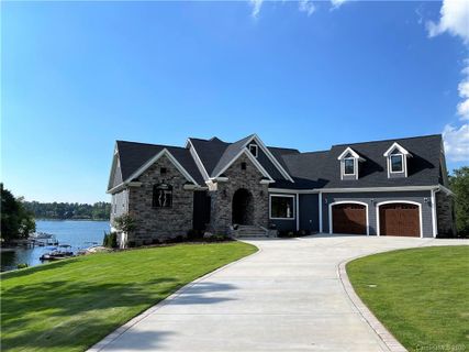2165 Lometa Road