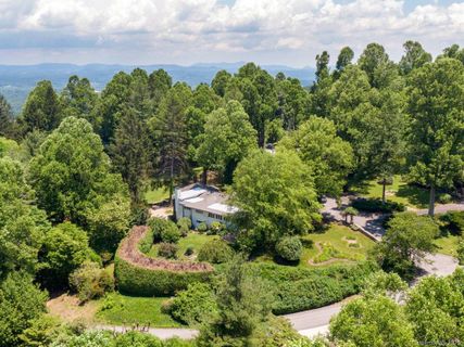 119 Sky Village Lane sold home in Sky Village, Hendersonville, NC