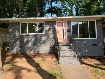 3225 Erskine Drive