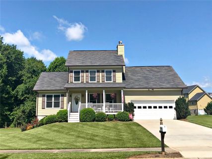 1623 Berkshire Drive sold home in Berkshire Place, Hickory, NC