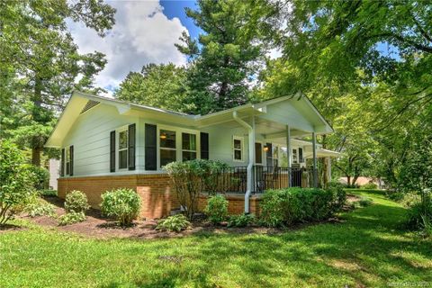 1419 Hebron Road sold home in Hebron Terrace, Hendersonville, NC