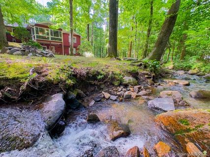 51 Shadow Creek Lane sold home in Mountain Shadows, Columbus, NC