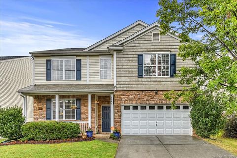 7347 Lamplighter Close Drive
