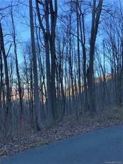 52 61 62 Apple Creek Road 52,61,62