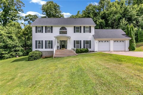 15 Kylie Grace Lane sold home in Ruth Villa, Candler, NC
