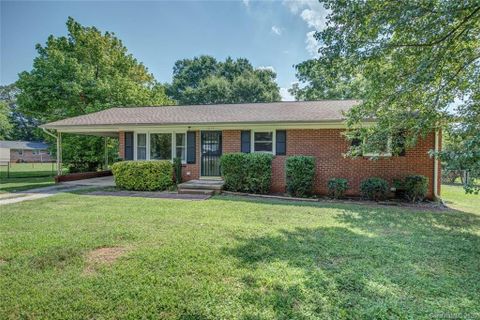 1624 Rhonda Drive
