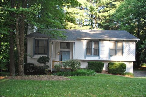 3 Holly Ridge Court