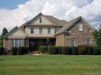 125 Walden Drive