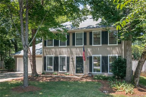 3634 Sweetgrass Lane sold home in Cedar Woods, Charlotte, NC