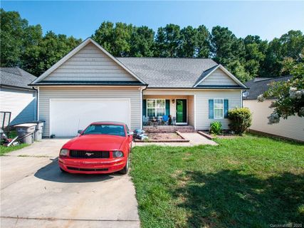 2221 Charles Towne Court sold home in Sumter Ridge, Kannapolis, NC