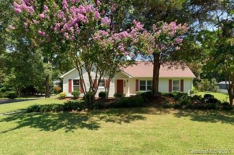 2624 Briar Ridge Drive