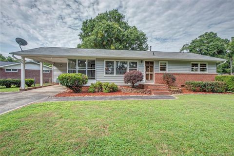 1714 Fairfield Drive