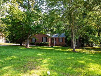 2240 Morningside Drive sold home in Country Club Estates, Lancaster, SC