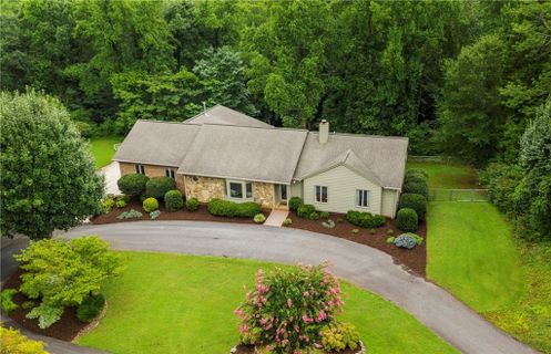 1068 15th Avenue sold home in Forest Park, Hickory, NC