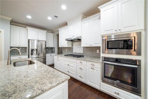 7322 Basie Park Court sold home in Olde Blakeney, Charlotte, NC