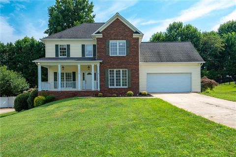 2614 Ironwood Drive