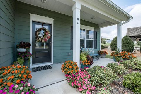 104 Autumn Mist Road sold home in Autumn Brook, Statesville, NC