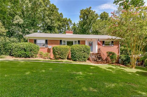 1617 Woodberry Road