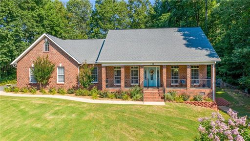 1121 Waterford Drive