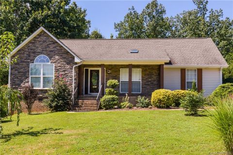 3921 Ashland Drive