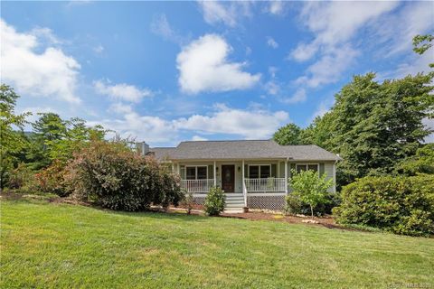 301 Kingbird Lane