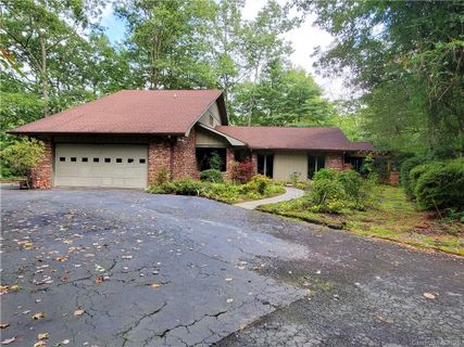 226 Robinwood Trail
