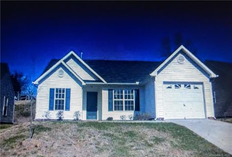 2925 Westwinds Court sold home in Windsong Village, Charlotte, NC