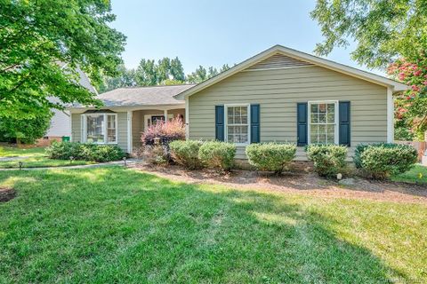 704 Bellows Lane