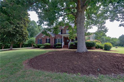 1874 Twin Ponds Drive sold home in Bakers Springs, Hickory, NC