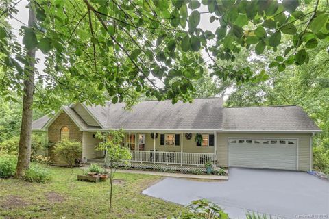 2741 Miller Lane sold home in Sycamore Hill, Hendersonville, NC