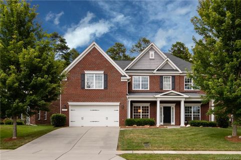 2717 Twinberry Lane