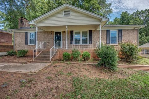 3221 Linwood Road