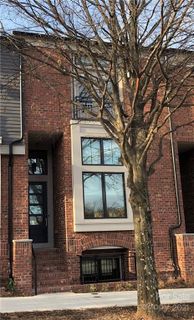428 E 33rd Street Unit 29