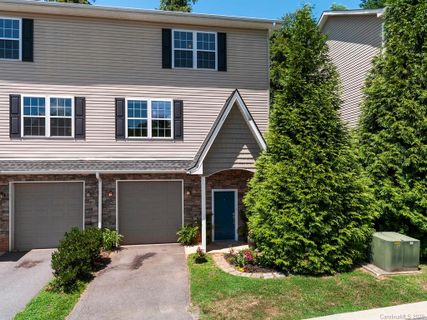 9 Terrace Court sold home in Woodfin Manor, Asheville, NC