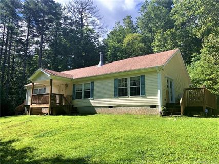 81 Minerva Road sold home in Bear Wallow Hollow, Sapphire, NC
