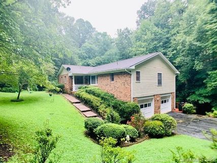 100 Creekstone Lane