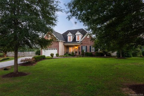 225 Shepherds Bluff Drive