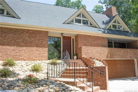 3 Lawton Lane