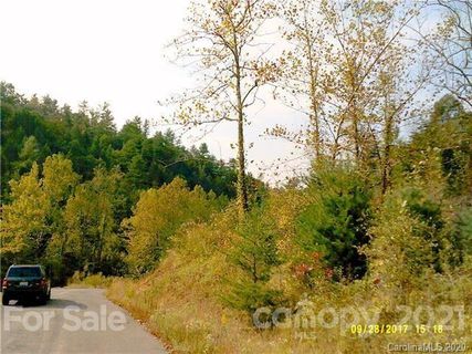 00 Waters Edge Lane 26,27,28 sold home in Bend of Ivy, Marshall, NC