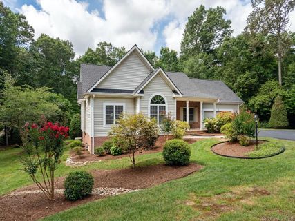105 Arrowood Lane sold home in Cimarron Forest, Hendersonville, NC