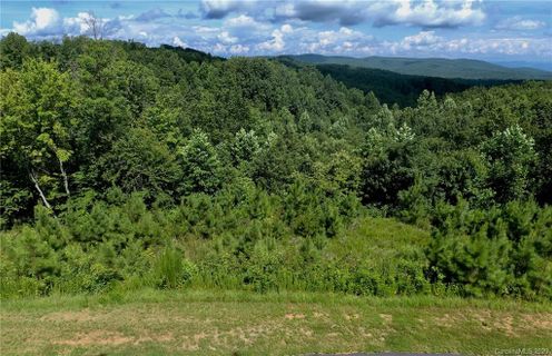 V L Lakeview Trail 437