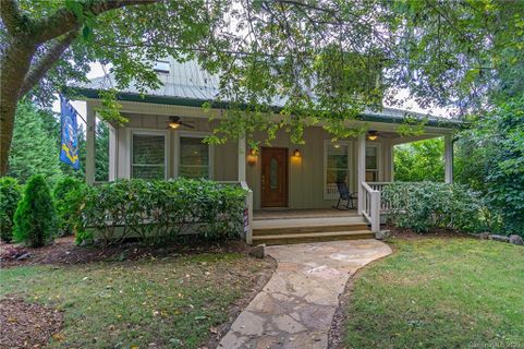 612 Christian Creek Road sold home in Buckeye Cove, Swannanoa, NC