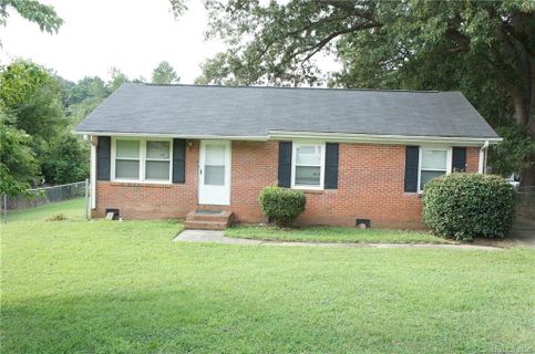 2832 Meade Avenue sold home in Crawford Heights, Gastonia, NC