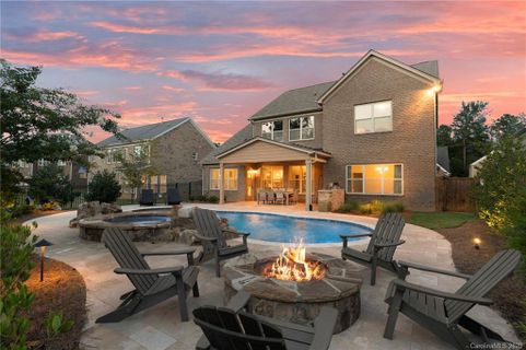 2616 Twinberry Lane