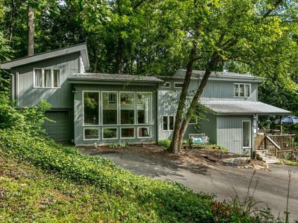 270 Old Weaverville Road sold home in Pine Burr Park, Asheville, NC