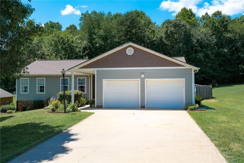 3723 Serenity Drive sold home in Melrose Place, Hickory, NC