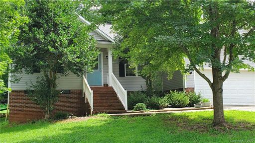 212 Shenandoah Loop